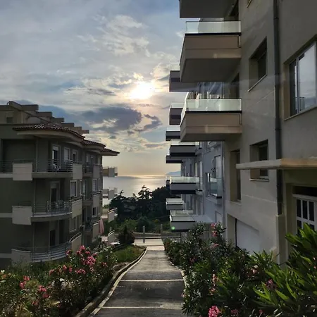 Elisos Studio Apartment Vlorë Extérieur photo
